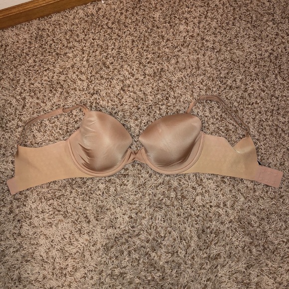 Victoria’s Secret bra - Picture 1 of 3